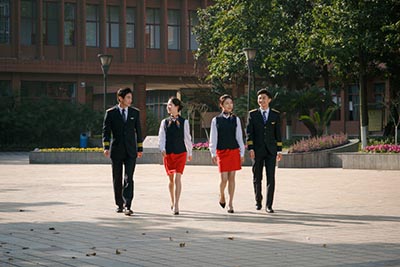 高职单招面试成绩在整个招生过程中占据多大比重，与笔试成绩相比如何？